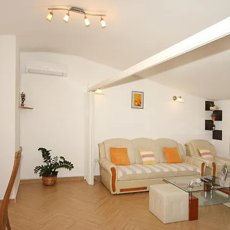 Ombla Apartment *