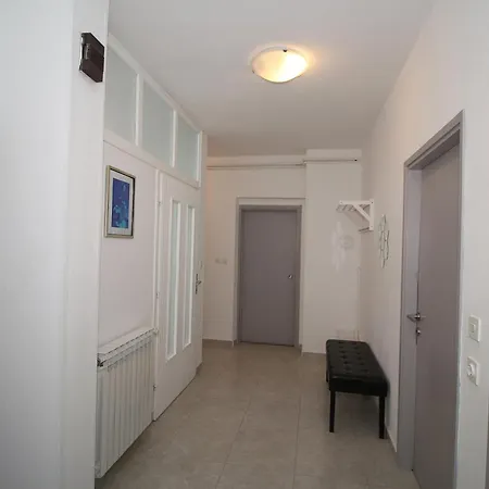 Lägenhet Ombla Zadar