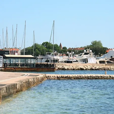 Lägenhet Ombla Zadar