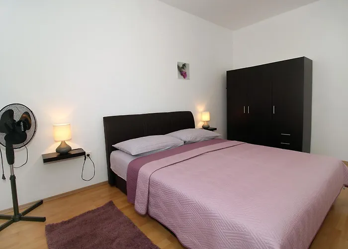 奥姆布拉公寓酒店 * 扎达尔