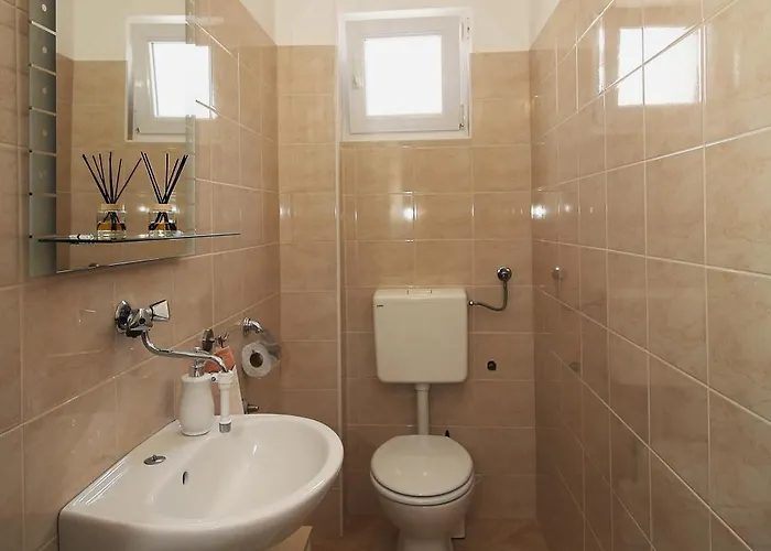 奥姆布拉公寓酒店 *